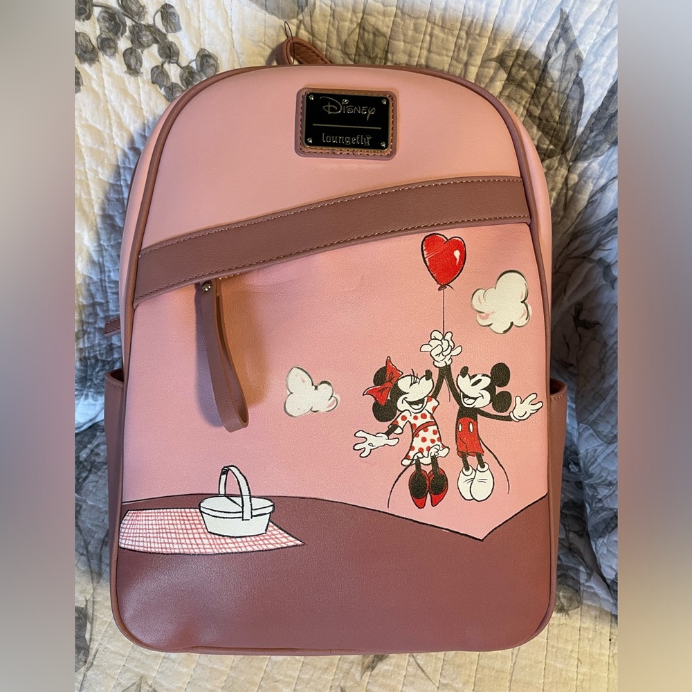 Loungefly Mickey & Minnie love backpack